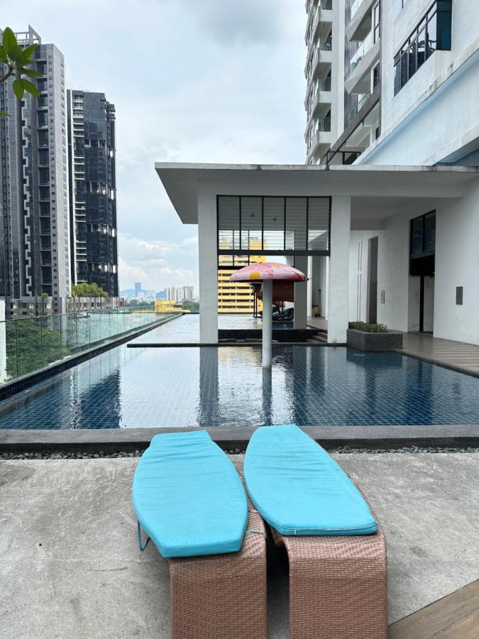 Reizz Residence By Perkasa Kuala Lumpur Exterior photo