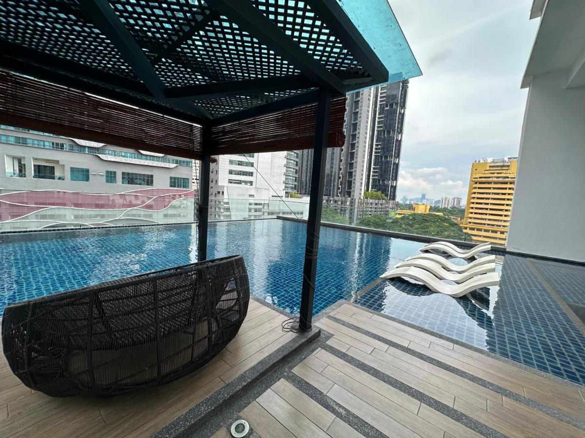Reizz Residence By Perkasa Kuala Lumpur Exterior photo