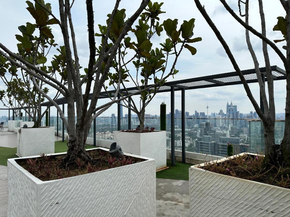 Reizz Residence By Perkasa Kuala Lumpur Exterior photo