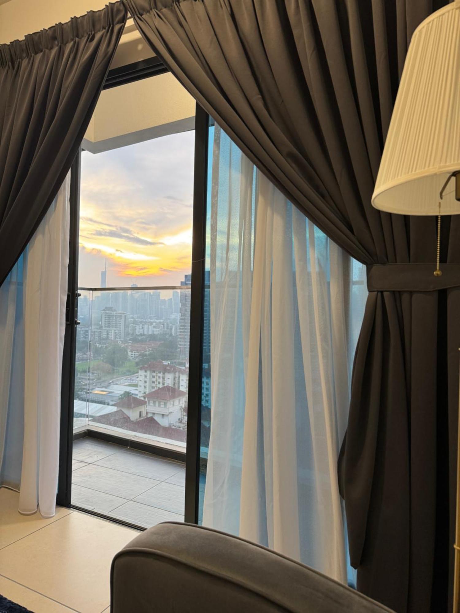Reizz Residence By Perkasa Kuala Lumpur Exterior photo