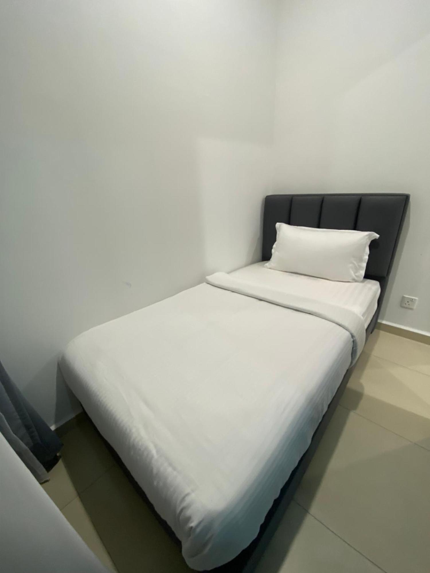 Reizz Residence By Perkasa Kuala Lumpur Exterior photo